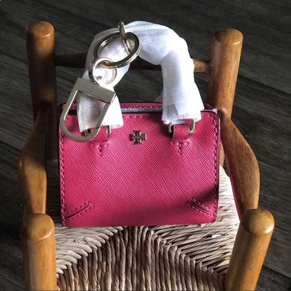 Authentic 👛TORY BURCH KEYCHAIN - Picture 10 of 11